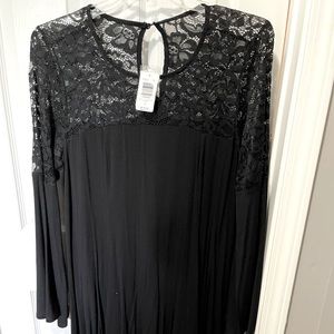 NWT torrid black dress with lace size 2 never worn long sleeve